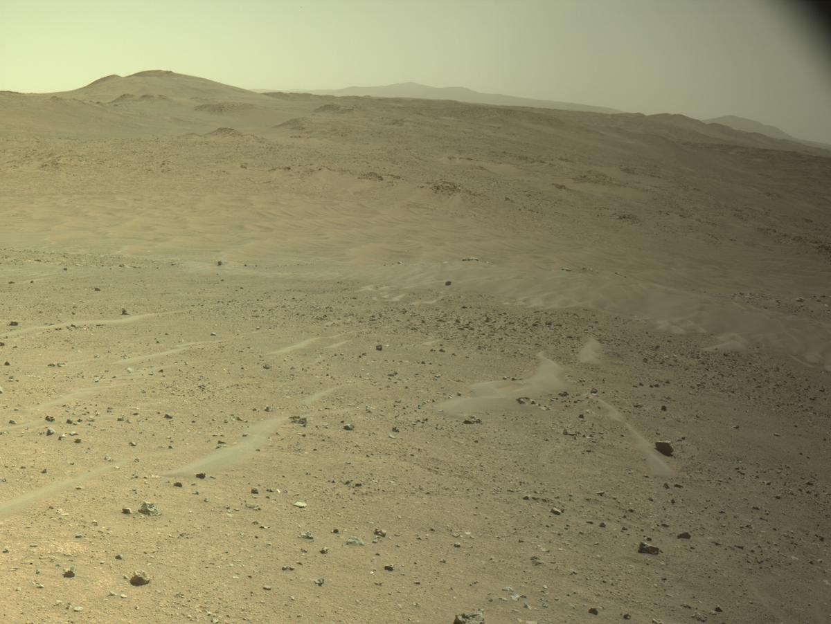 This image was taken by NAVCAM_LEFT onboard NASA's Mars rover Perseverance on Sol 1509