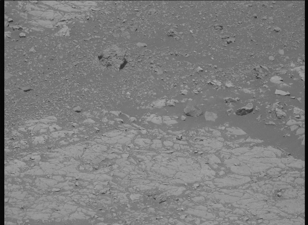 This image was taken by MCZ_LEFT onboard NASA's Mars rover Perseverance on Sol 1511