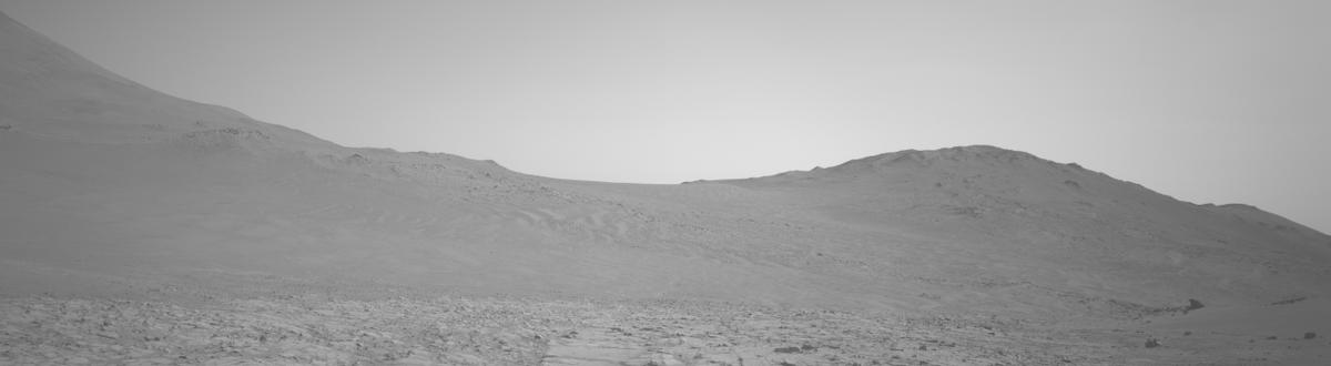 This image was taken by NAVCAM_LEFT onboard NASA's Mars rover Perseverance on Sol 1512