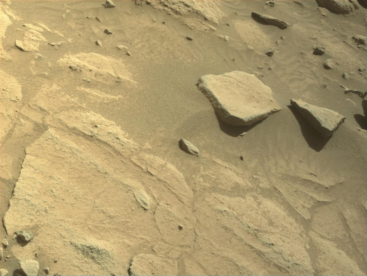 This image was taken by NAVCAM_RIGHT onboard NASA's Mars rover Perseverance on Sol 1512