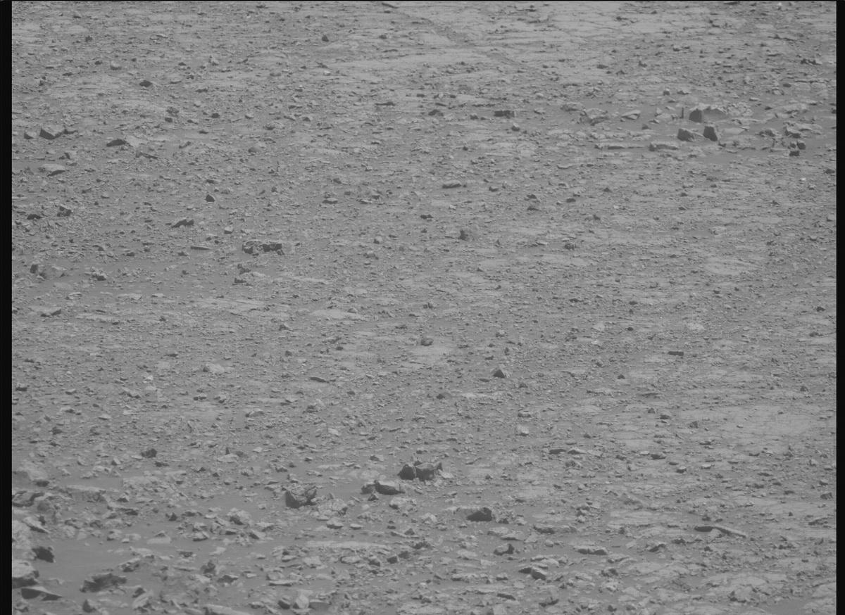 This image was taken by MCZ_RIGHT onboard NASA's Mars rover Perseverance on Sol 1512