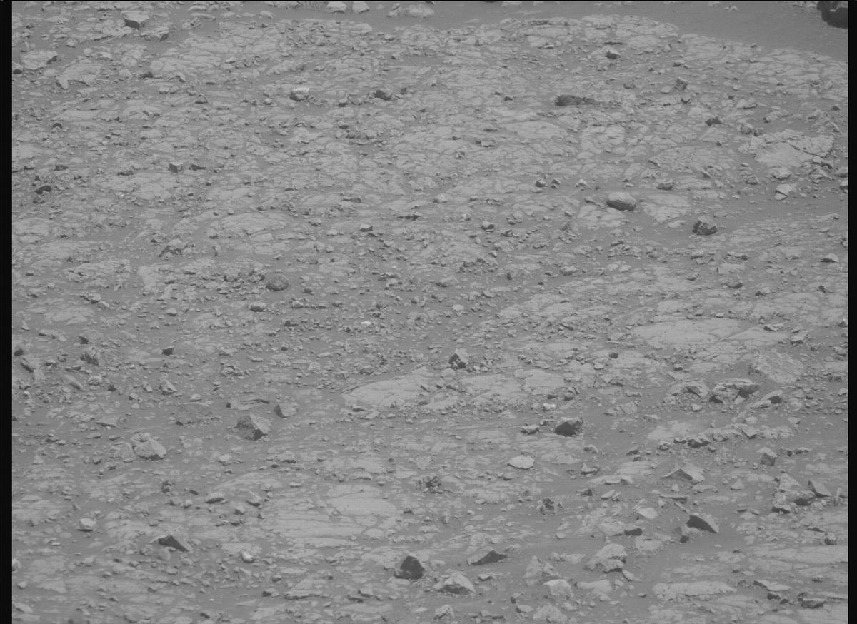 This image was taken by MCZ_RIGHT onboard NASA's Mars rover Perseverance on Sol 1512