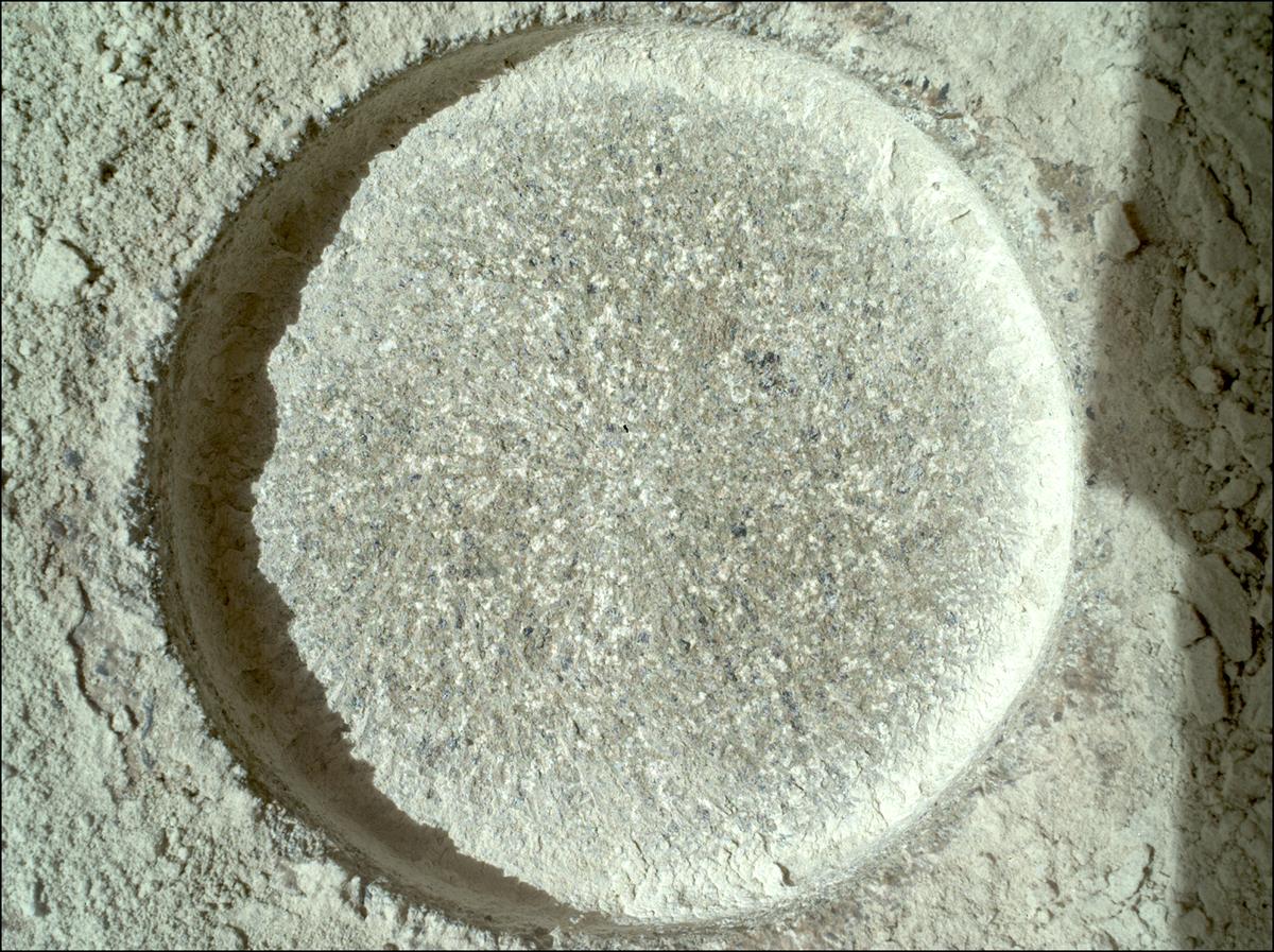 This image was taken by SHERLOC_WATSON onboard NASA's Mars rover Perseverance on Sol 1513