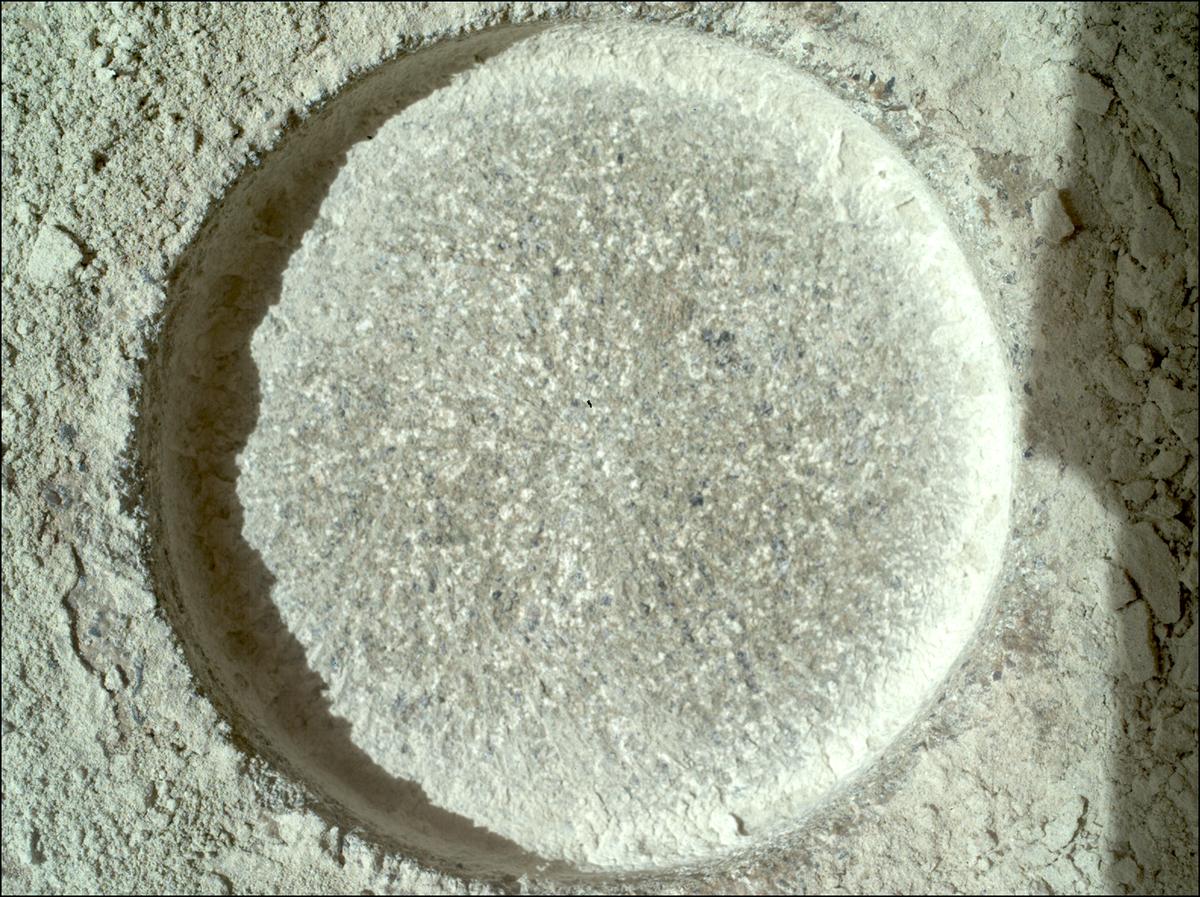 This image was taken by SHERLOC_WATSON onboard NASA's Mars rover Perseverance on Sol 1513