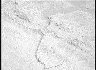 View image taken on Mars, Mars Perseverance Sol 1513: Left Mastcam-Z Camera