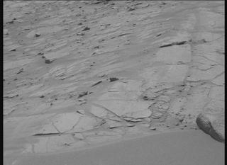 View image taken on Mars, Mars Perseverance Sol 1516: Right Mastcam-Z Camera