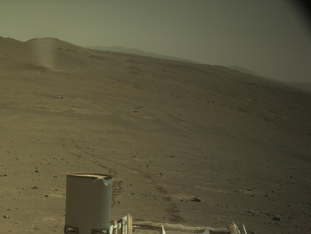 This image was taken by NAVCAM_RIGHT onboard NASA's Mars rover Perseverance on Sol 1519