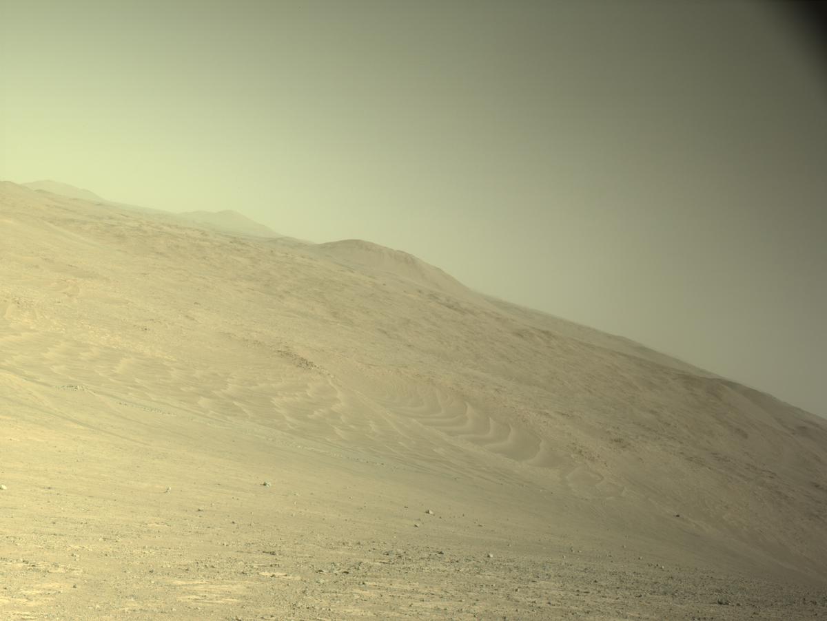 This image was taken by NAVCAM_LEFT onboard NASA's Mars rover Perseverance on Sol 1521