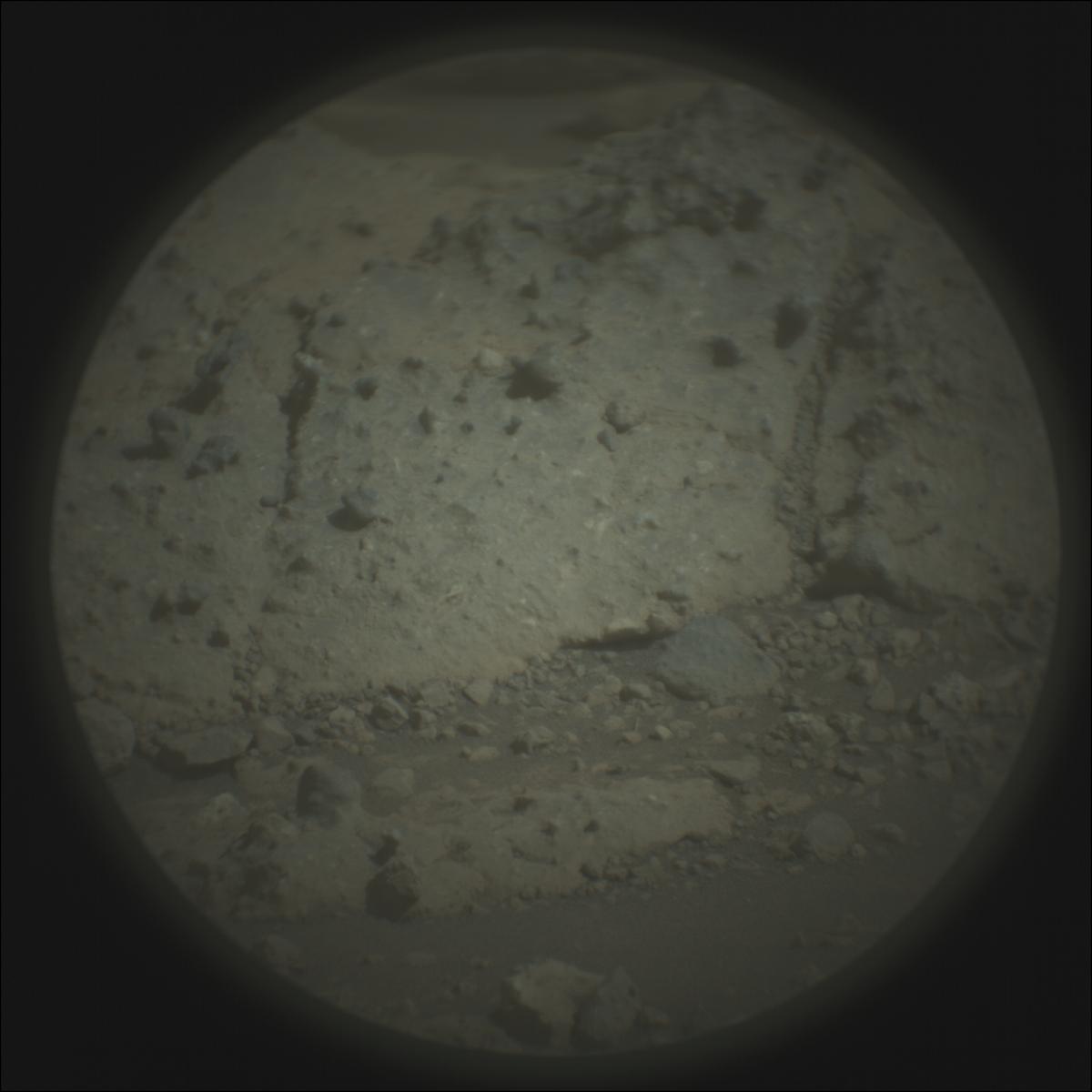 This image was taken by SUPERCAM_RMI onboard NASA's Mars rover Perseverance on Sol 1521