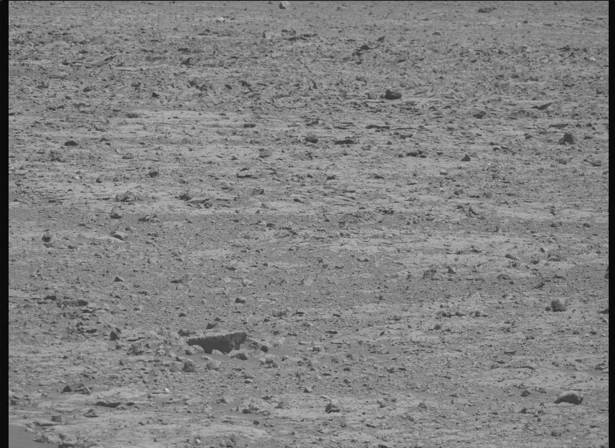 This image was taken by MCZ_RIGHT onboard NASA's Mars rover Perseverance on Sol 1521