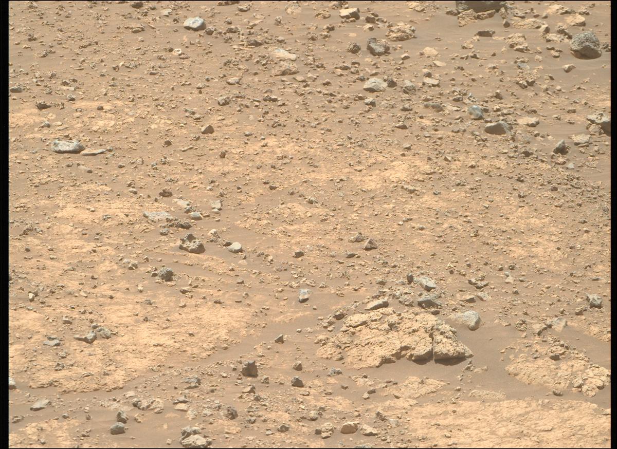 This image was taken by MCZ_RIGHT onboard NASA's Mars rover Perseverance on Sol 1521