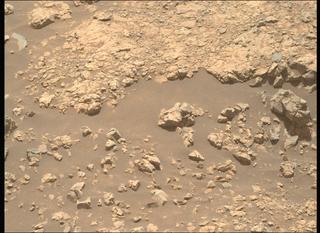 View image taken on Mars, Mars Perseverance Sol 1521: Right Mastcam-Z Camera