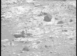 View image taken on Mars, Mars Perseverance Sol 1521: Right Mastcam-Z Camera