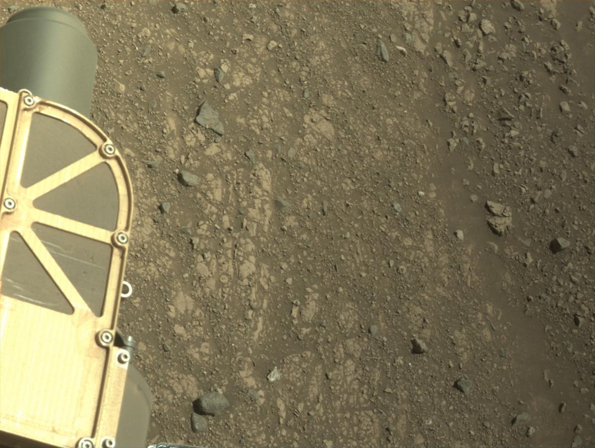 This image was taken by NAVCAM_LEFT onboard NASA's Mars rover Perseverance on Sol 1523