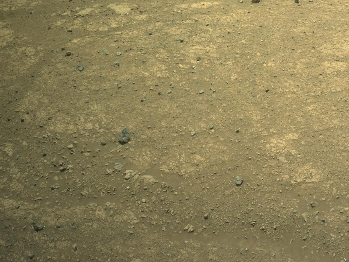 This image was taken by NAVCAM_RIGHT onboard NASA's Mars rover Perseverance on Sol 1523