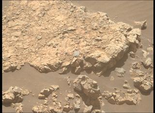 View image taken on Mars, Mars Perseverance Sol 1523: Right Mastcam-Z Camera