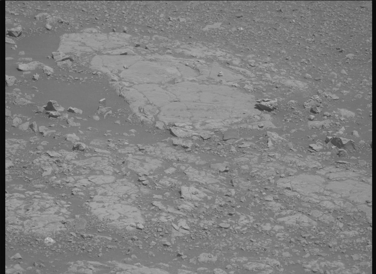 This image was taken by MCZ_LEFT onboard NASA's Mars rover Perseverance on Sol 1524