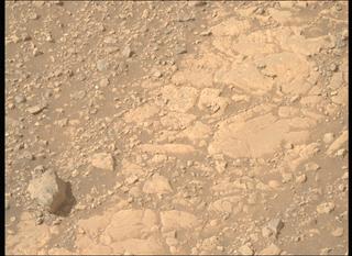 View image taken on Mars, Mars Perseverance Sol 1525: Right Mastcam-Z Camera