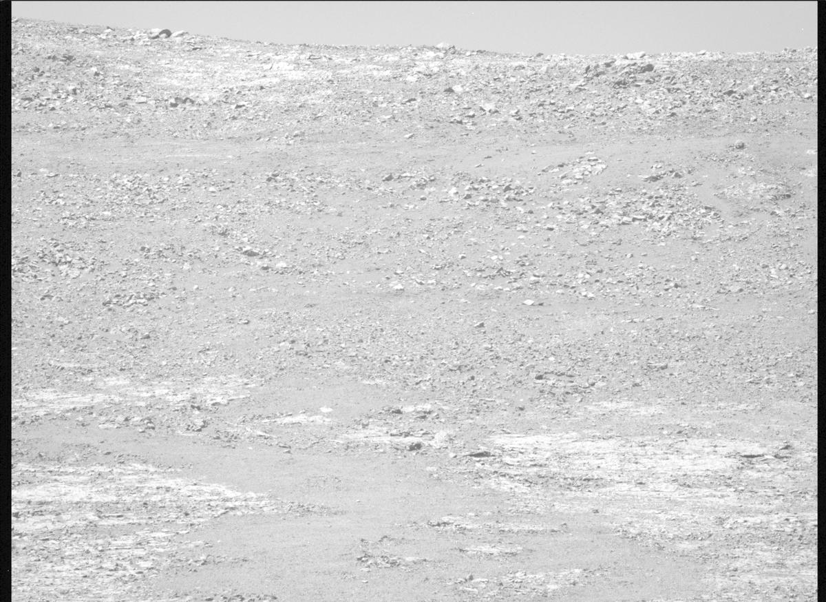 This image was taken by MCZ_LEFT onboard NASA's Mars rover Perseverance on Sol 1527
