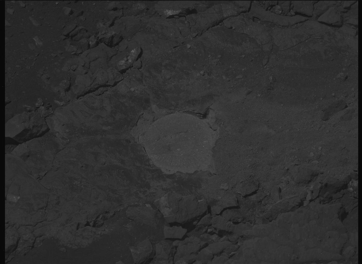 This image was taken by MCZ_LEFT onboard NASA's Mars rover Perseverance on Sol 1527