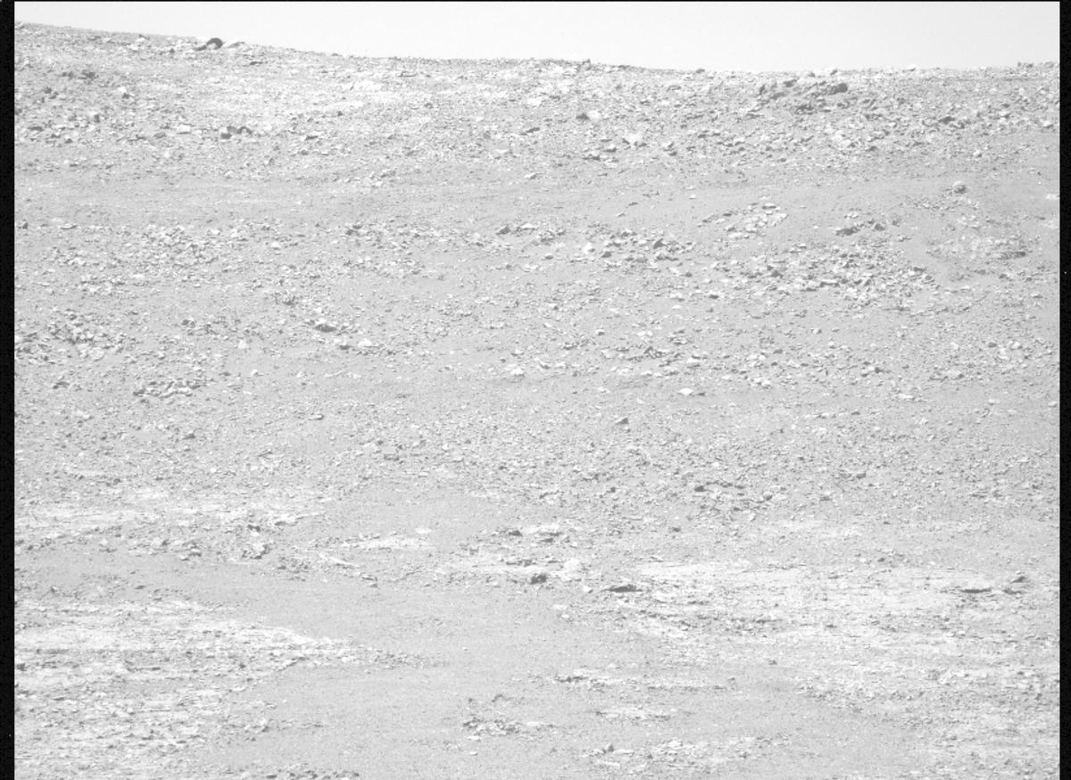 This image was taken by MCZ_LEFT onboard NASA's Mars rover Perseverance on Sol 1527