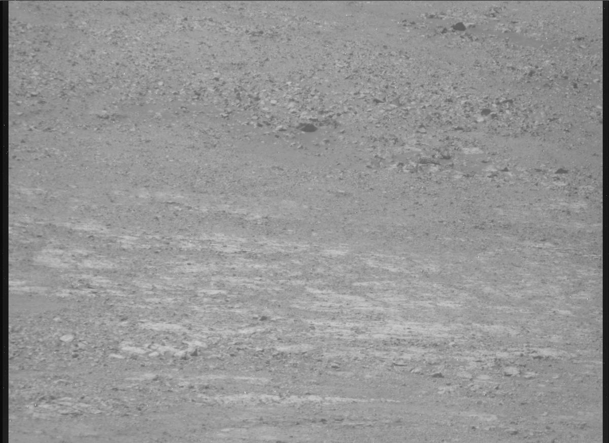 This image was taken by MCZ_RIGHT onboard NASA's Mars rover Perseverance on Sol 1527