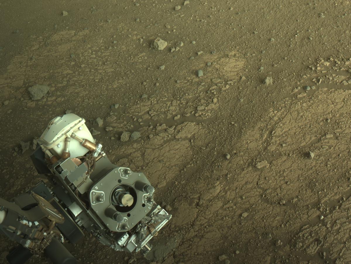 This image was taken by NAVCAM_RIGHT onboard NASA's Mars rover Perseverance on Sol 1528