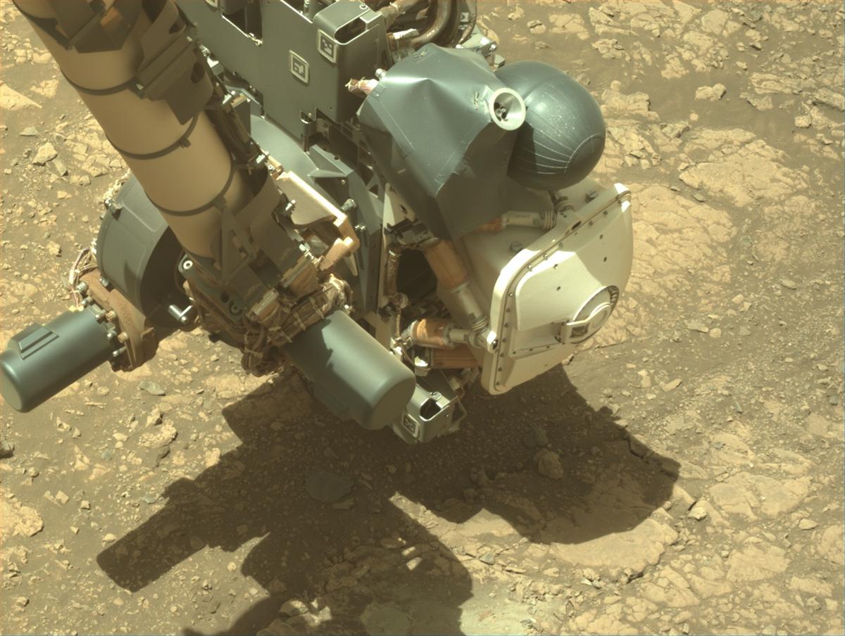 This image was taken by NAVCAM_LEFT onboard NASA's Mars rover Perseverance on Sol 1533
