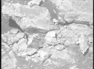 View image taken on Mars, Mars Perseverance Sol 1536: Right Mastcam-Z Camera