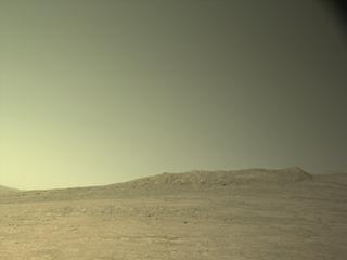 View image taken on Mars, Mars Perseverance Sol 1542: Right Navigation Camera (Navcam)