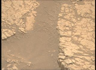 View image taken on Mars, Mars Perseverance Sol 1542: Right Mastcam-Z Camera