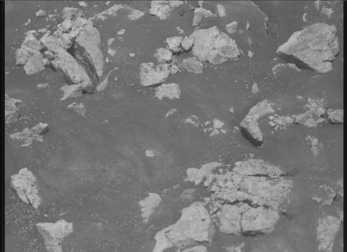 This image was taken by MCZ_RIGHT onboard NASA's Mars rover Perseverance on Sol 1544