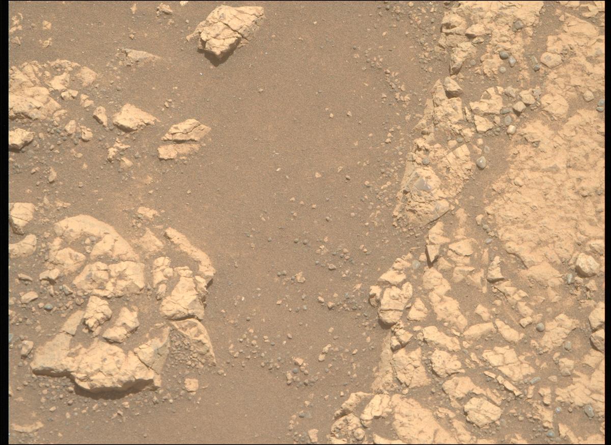 This image was taken by MCZ_RIGHT onboard NASA's Mars rover Perseverance on Sol 1546