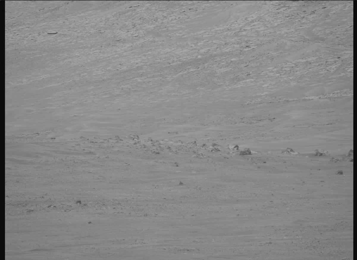 This image was taken by MCZ_RIGHT onboard NASA's Mars rover Perseverance on Sol 1548
