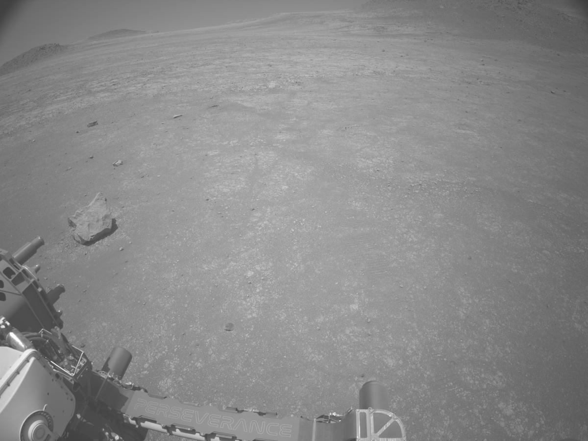 This image was taken by NAVCAM_LEFT onboard NASA's Mars rover Perseverance on Sol 1549