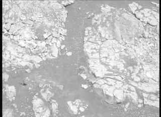 View image taken on Mars, Mars Perseverance Sol 1549: Left Mastcam-Z Camera