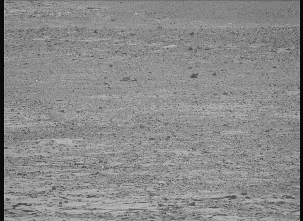 This image was taken by MCZ_LEFT onboard NASA's Mars rover Perseverance on Sol 1554