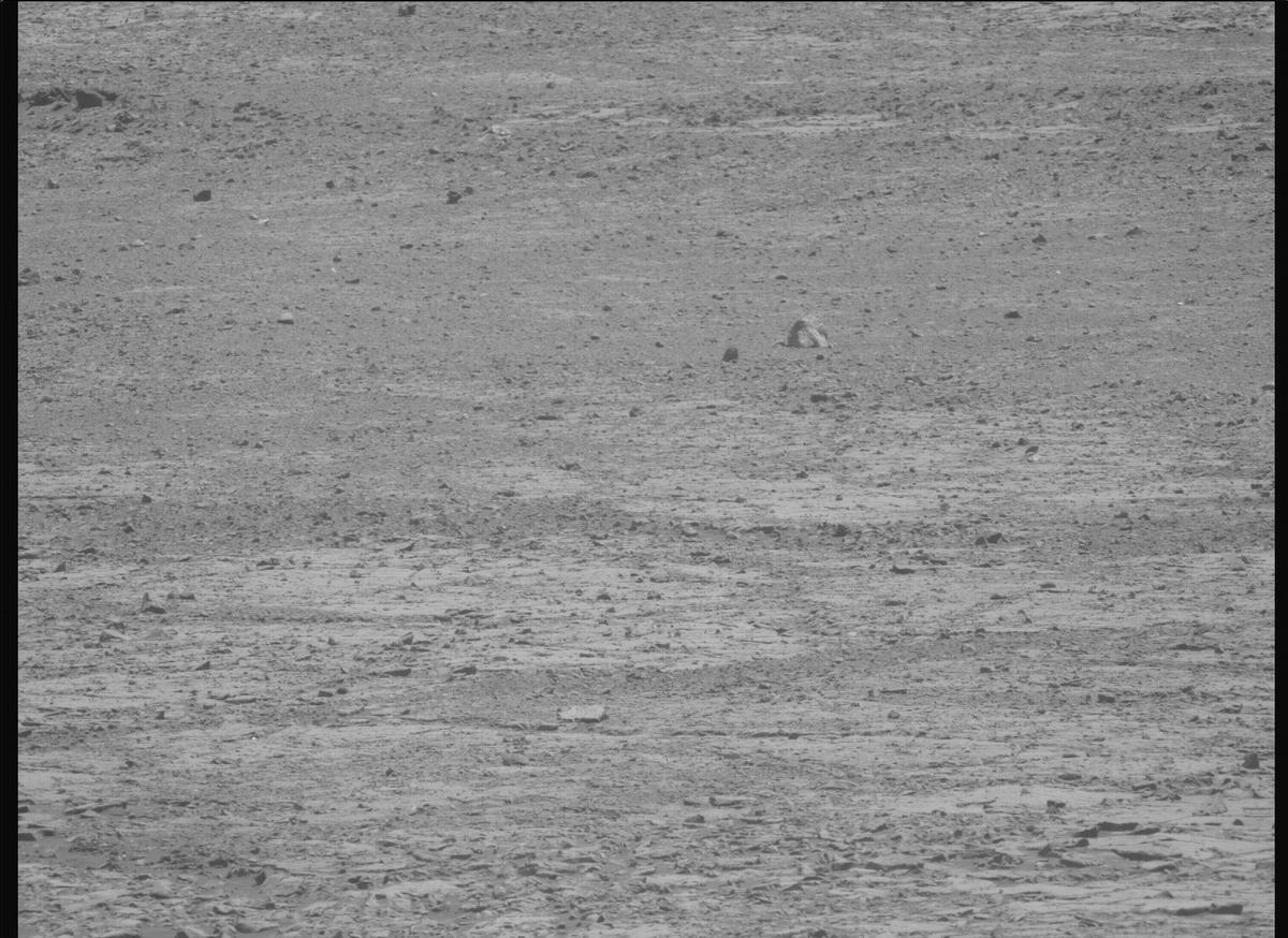 This image was taken by MCZ_LEFT onboard NASA's Mars rover Perseverance on Sol 1554