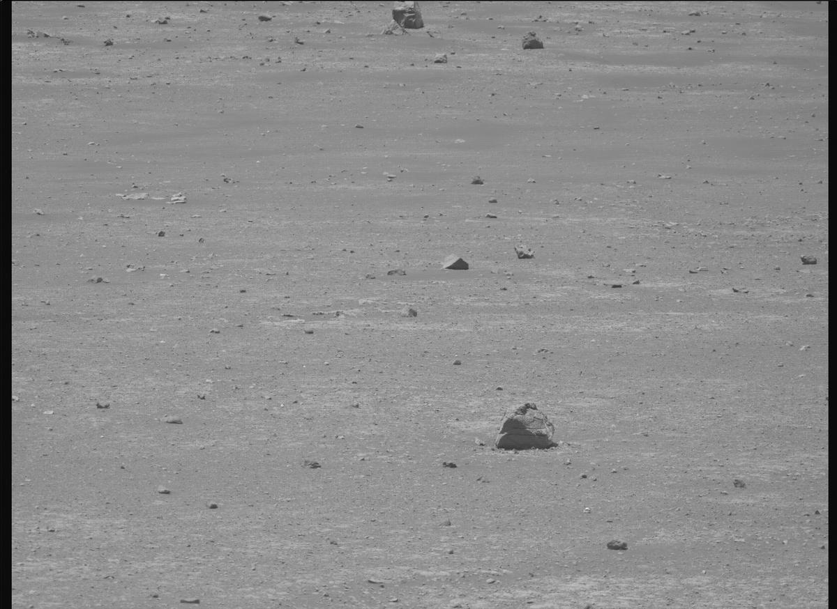 This image was taken by MCZ_RIGHT onboard NASA's Mars rover Perseverance on Sol 1554