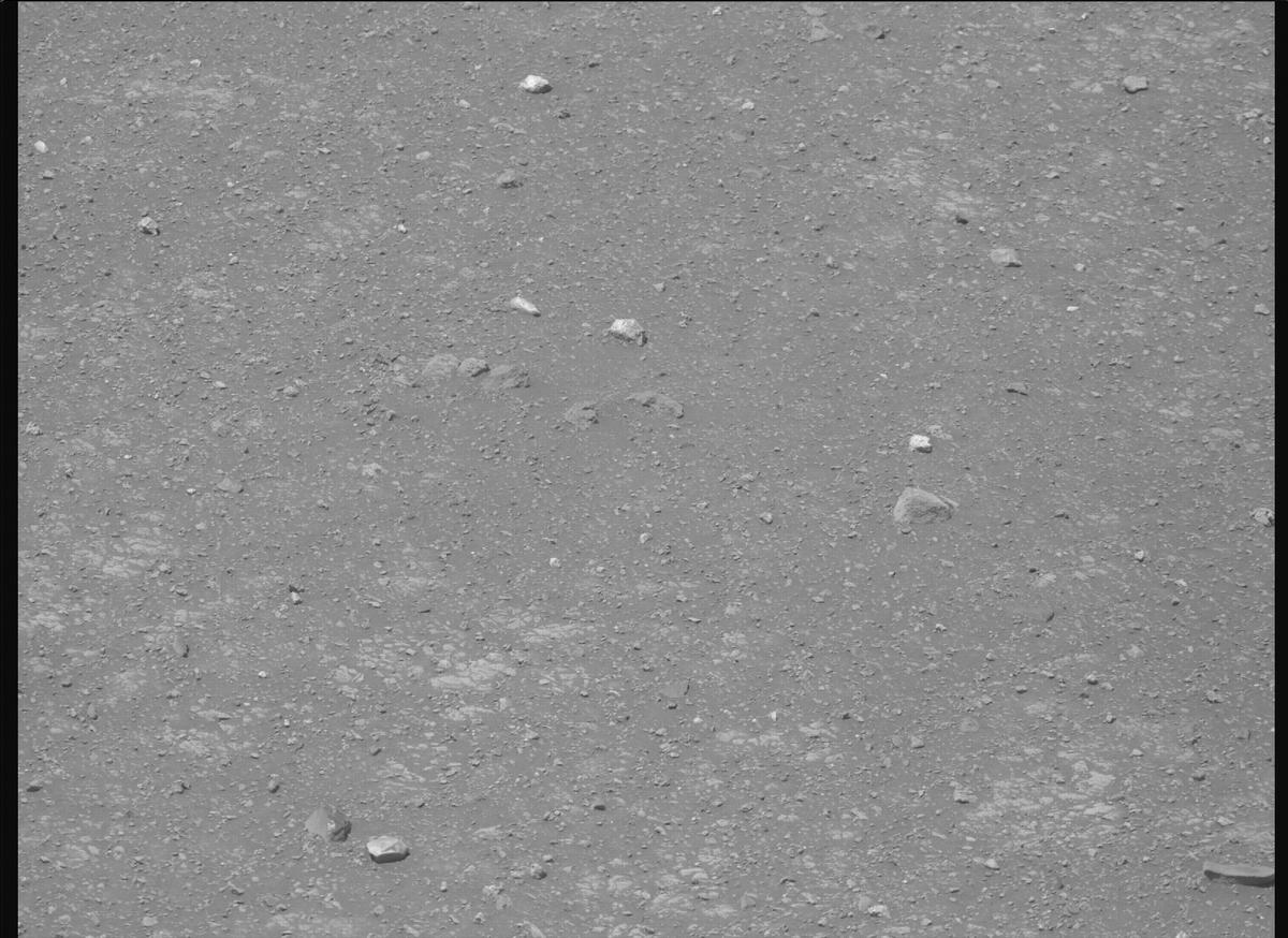 This image was taken by MCZ_RIGHT onboard NASA's Mars rover Perseverance on Sol 1554