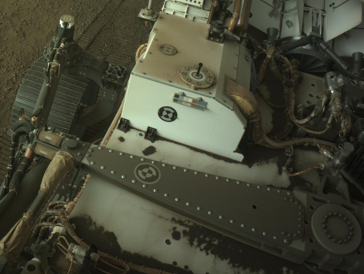 This image was taken by NAVCAM_RIGHT onboard NASA's Mars rover Perseverance on Sol 1556