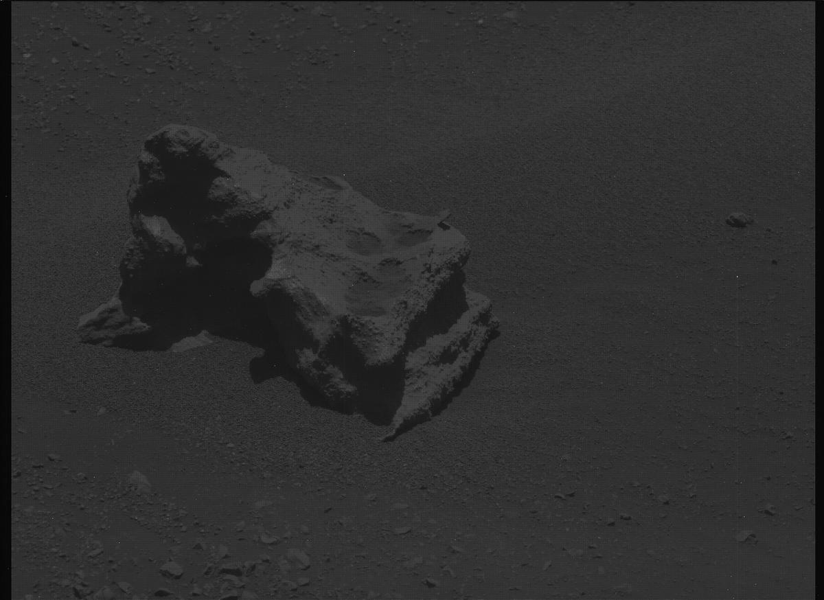 This image was taken by MCZ_LEFT onboard NASA's Mars rover Perseverance on Sol 1558