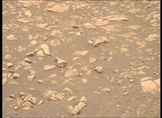 View image taken on Mars, Mars Perseverance Sol 1558: Right Mastcam-Z Camera