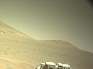 View image taken on Mars, Mars Perseverance Sol 1560: Left Navigation Camera (Navcam)