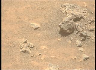 View image taken on Mars, Mars Perseverance Sol 1560: Left Mastcam-Z Camera