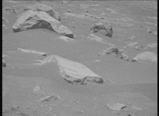 View image taken on Mars, Mars Perseverance Sol 1560: Right Mastcam-Z Camera