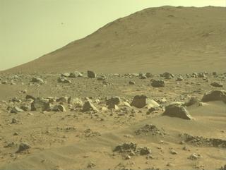 View image taken on Mars, Mars Perseverance Sol 1562: Front Right Hazard Avoidance Camera (Hazcam)