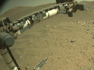 View image taken on Mars, Mars Perseverance Sol 1562: Left Navigation Camera (Navcam)