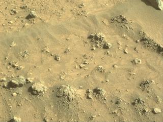 View image taken on Mars, Mars Perseverance Sol 1562: Right Navigation Camera (Navcam)