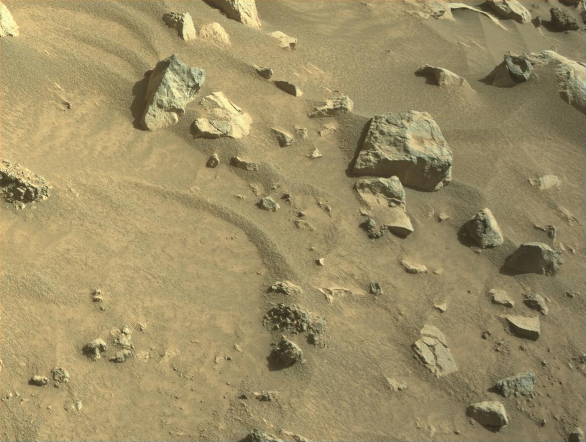 This image was taken by NAVCAM_RIGHT onboard NASA's Mars rover Perseverance on Sol 1562